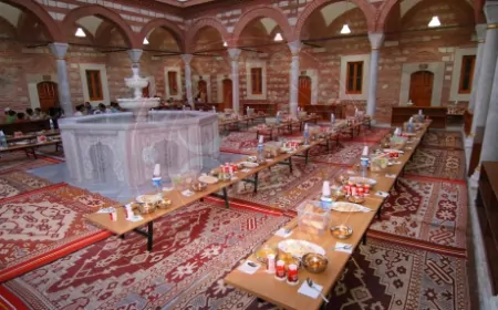 İsmailağa Aşevinden Gönülleri Isıtan Hizmet: 100'e Yakın Noktaya Günlük Sıcak Yemek Dağıtımı