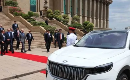 Malezya Başbakanı Enver İbrahim TOGG ile test sürüşü yaptı