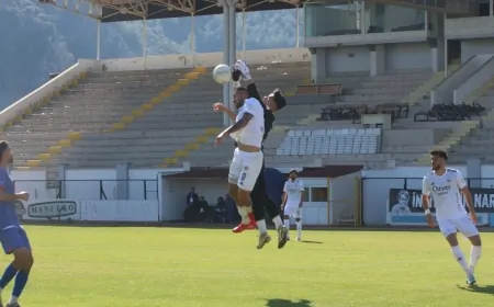 Fethiyespor ve Altay Arasındaki Mücadelede İlk Yarıda Gol Yok