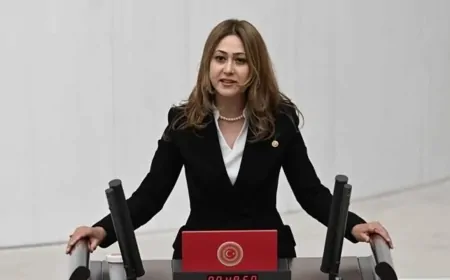 Kahramanmaraş’ın Kurtuluşu ve 6 Şubat Felaketi: Zuhal Karakoç Dora’dan Güçlü Mesajlar