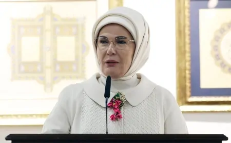 Emine Erdoğan'dan Berat Kandili mesajı: 'Gecemiz mübarek olsun'