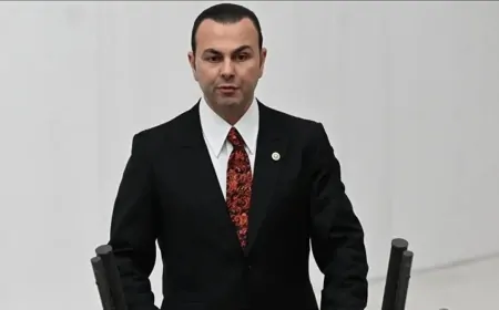 AK Parti İstanbul Milletvekili Seyithan İzsiz: 'Spor Dostluk ve Kardeşliktir, Elâzığspor-Vanspor Olayı Kınıyoruz'