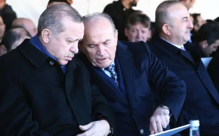 Cumhurbaşkanı Erdoğan, eski İBB Başkanı Kadir Topbaş'ı vefatının yıl dönümünde andı