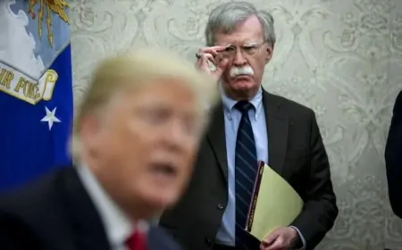 Trump’ın Eski Güvenlik Danışmanı John Bolton’dan Putin Yorumları: "Keyiften Votkayı Şişeden İçiyor"