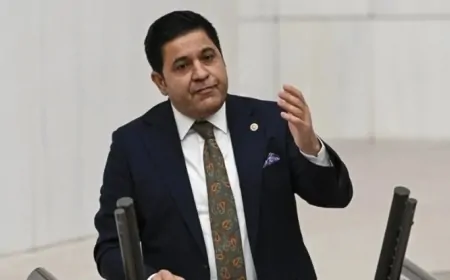 Saadet Partili Bülent Kaya: 'Turizm Bakanı Hesap Vermeli, Cumhurbaşkanlığı Hükümet Sistemi Gözden Geçirilmeli!'