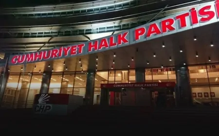 CHP'DE CUMHURBAŞKANLIĞI ÖN SEÇİM TAKVİMİ AÇIKLANDI: BAŞVURULAR 17 ŞUBAT'TA BAŞLIYOR