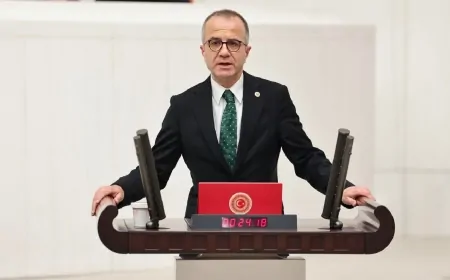 CHP'li Okan Konuralp: 'Gazze'deki Soykırıma Sessiz Kalmamalıyız, Barış İçin Birlik Olmalıyız'