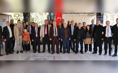 Bizim Parti İlk Kongresini Gerçekleştirdi: 'Türkiye’yi Aydınlık Geleceğe Taşıyacağız'