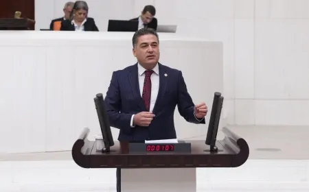 Servet Mullaoğlu: ‘İktidar mağduriyetleri görmezden geliyor, adaleti yeniden tesis edeceğiz’