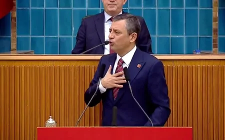 Özgür Özel: 'Türkiye, sivil darbe dinamiğinin işlediği bir sürecin içinde'
