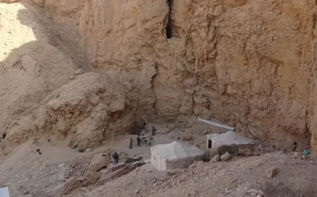 Mısır'da Yüzyıl Sonra Keşfedilen İlk Firavun Mezarının Sırları Ortaya Çıktı