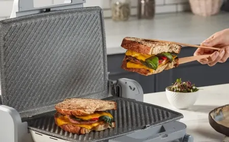 En İyi Tost Makineleri: Mutfakta Fark Yaratacak Modeller