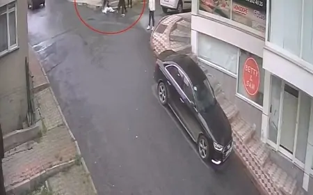 Arnavutköy'de sokak ortasında acımasızca dayak anı güvenlik kamerasında