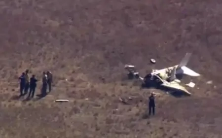 Arizona'da 2 Uçak Havada Çarpıştı: 2 Ölü, Havalimanı Kapatıldı