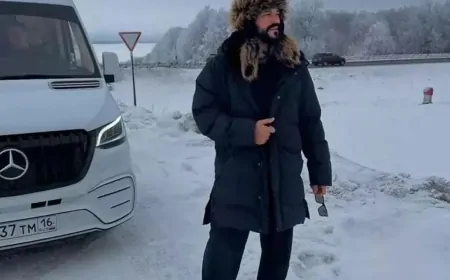 Burak Özçivit'in kar kombini sosyal medyada gündem oldu