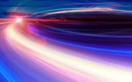 Evren Neden Işık Hızını 299 Milyon 792 Bin 458 Metreyle Sınırlandırıyor?