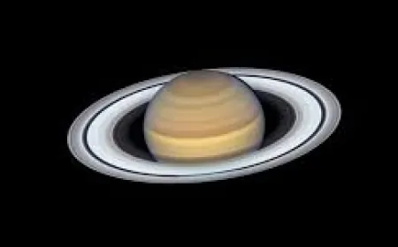 Satürn Suda Yüzebilir! Dev Gezegenin Yoğunluğu Sudan Daha Az