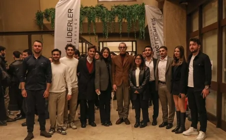 Erdal Beşikcioğlu Bilkent Üniversitesi’nde Öğrencilerle Buluştu