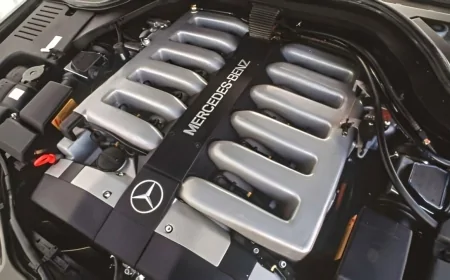 Mercedes, V8 ve V12 motorları için üretime devam edecek