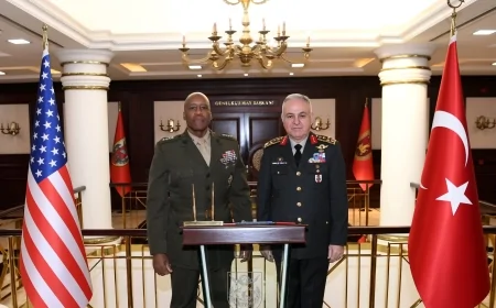 Genelkurmay Başkanı Orgeneral Metin Gürak, ABD Afrika Komutanı Langley ile Görüştü