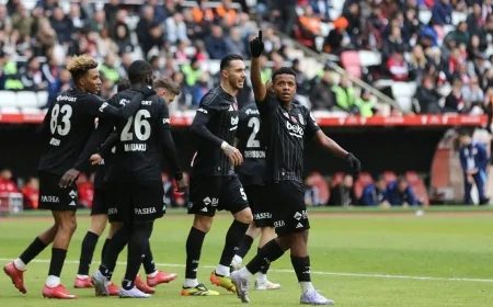 Beşiktaş Antalyaspor'u 2-1 Mağlup Ederek Türkiye Kupası'nda Çeyrek Finale Yükseldi