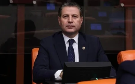 CHP’li Reşat Karagöz: 'Suluova'da gençler işsizlikle, çiftçi borçla boğuşuyor'