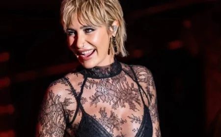 Sıla'nın leopar şıklığı! Sahne tarzı takipçilerinden tam not aldı