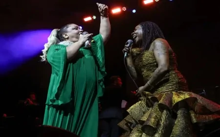 Buika ve Kibariye aynı sahnede! Efsane düet müzikseverleri büyüledi