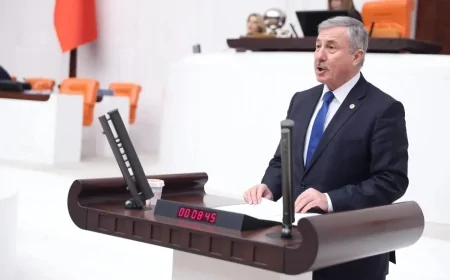 Yeni Yol Partili Selçuk Özdağ: ‘Kayyum atamaları Türkiye’nin hukuk devleti kimliğine zarar veriyor!’