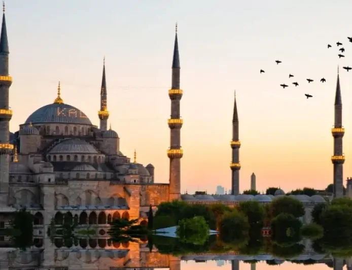 Van İçin 19-25 Şubat 2025 Haftalık Namaz Vakitleri