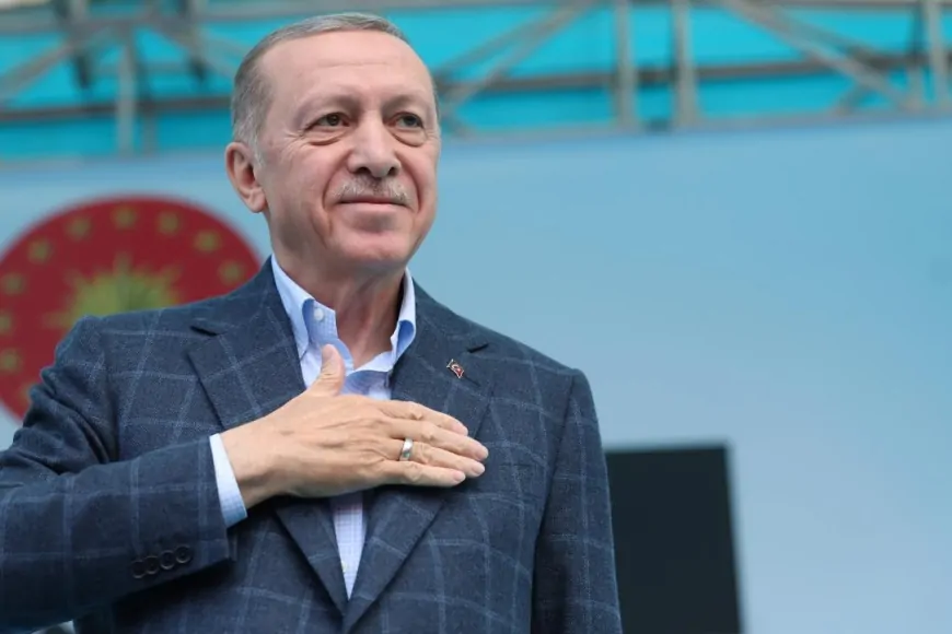 Erdoğan'dan 102 Yaşındaki Gülsüm Sakallı'ya Duygusal Ziyaret