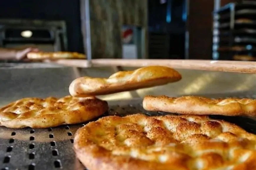 Ramazan pidesine zam: 250 gram pide 20 TL, 370 gram pide 30 TL oldu