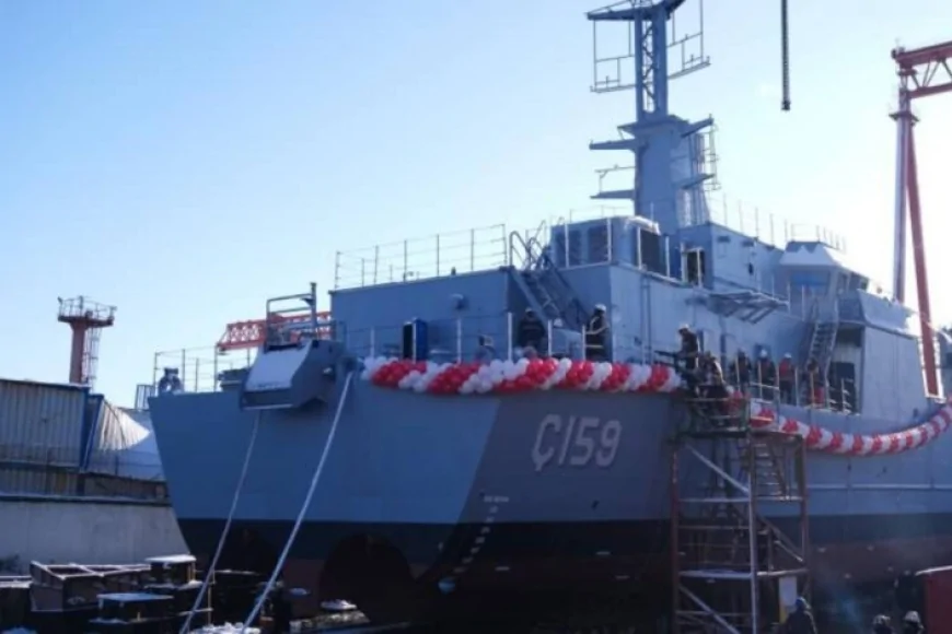 Deniz Kuvvetleri İçin Üretilen Yeni Çıkarma Gemisi Ç&#45;159 Denize İndirildi