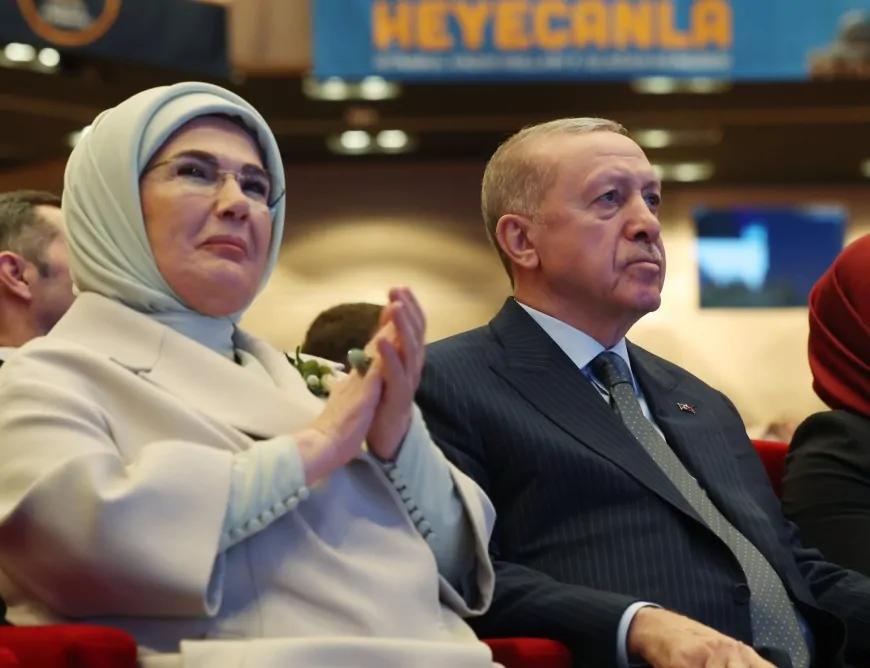 Emine Erdoğan’dan AK Parti İstanbul İl Kadın Kolları Kongresi’ne mesaj: ‘Tüm kadınların yolu açık olsun’