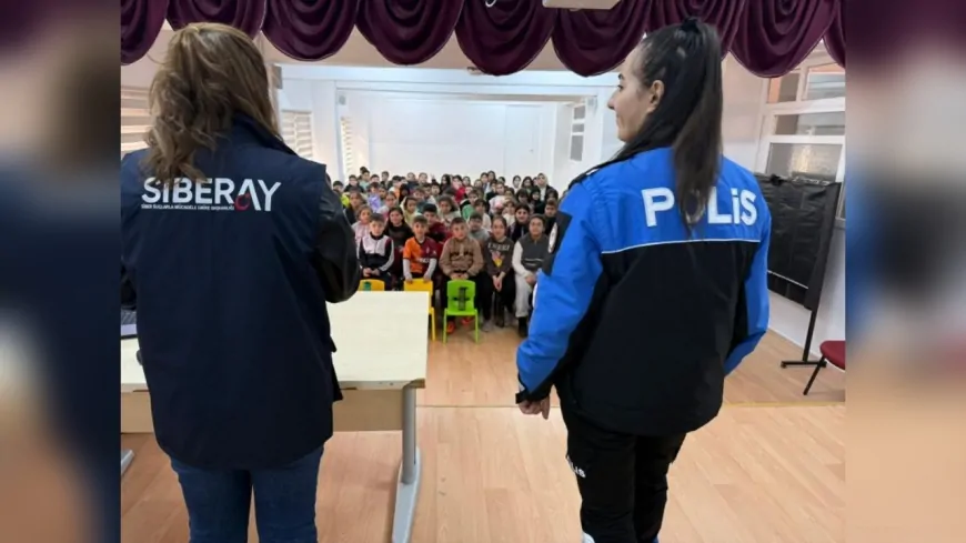 Çankırı'da İlkokul Öğrencilerine Güvenlik ve Teknoloji Eğitimi