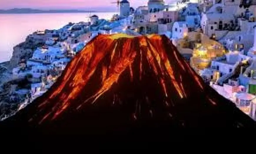 Santorini’de 800’den Fazla Deprem! Yapay Zeka Destekli Sahte Videolar Panik Yarattı