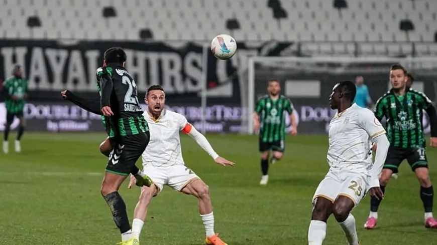 Kocaelispor, Manisa FK’yı 2-0 mağlup ederek tarih yazdı!