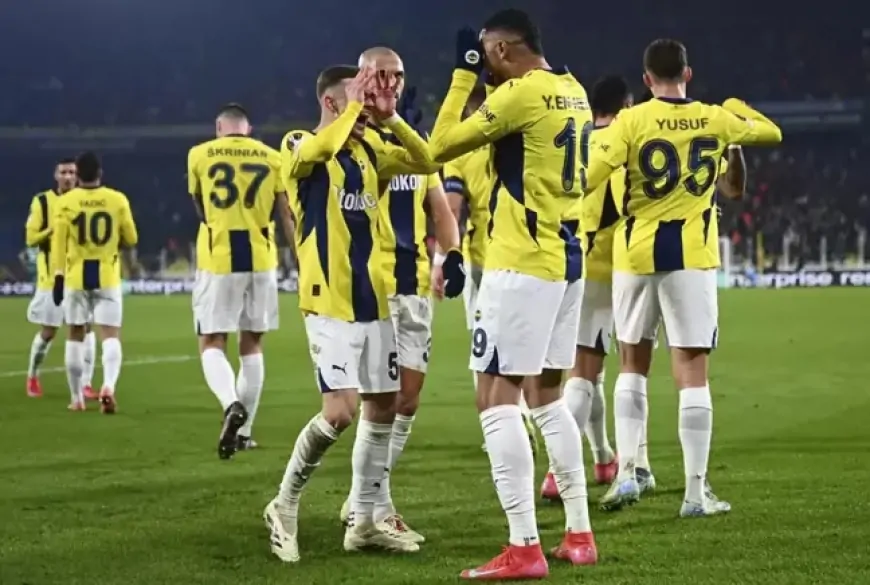 Fenerbahçe, Anderlecht'i 3-0 mağlup ederek avantajlı bir skorla Belçika'ya gidiyor