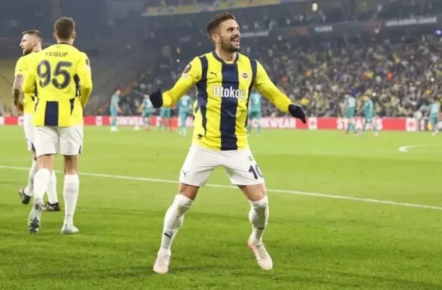 Fenerbahçe ve Galatasaray Avrupa Ligi’ndeki şok sonuçları sonrası dikkat çeken açıklamalar yaptı: 'Umut kaldı mı bilmiyorum!'