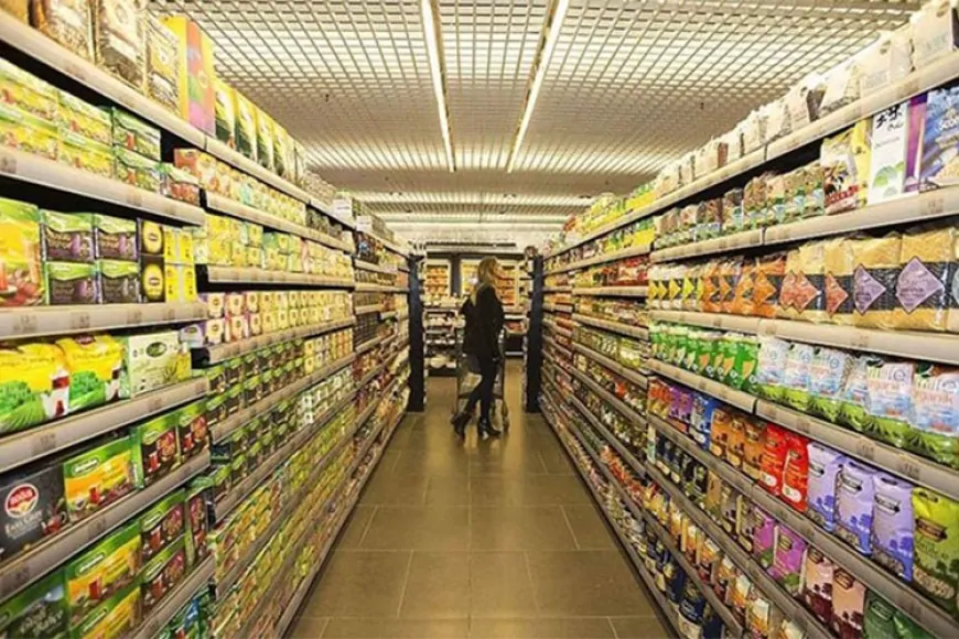 Sanayi ve Teknoloji Bakanlığı'nın yeni uygulaması ile zincir marketlerdeki fiyat farkları gözler önüne serildi