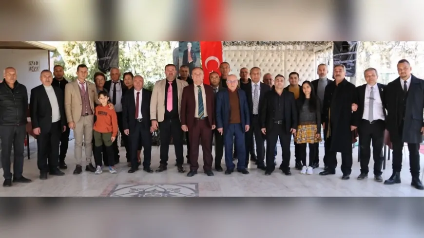 Bizim Parti İlk Kongresini Gerçekleştirdi: 'Türkiye’yi Aydınlık Geleceğe Taşıyacağız'