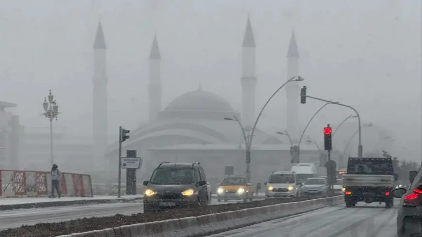 Ağrı’da 19-20 Şubat’ta Kuvvetli Kar Yağışı ve Buzlanma Uyarısı Yapıldı