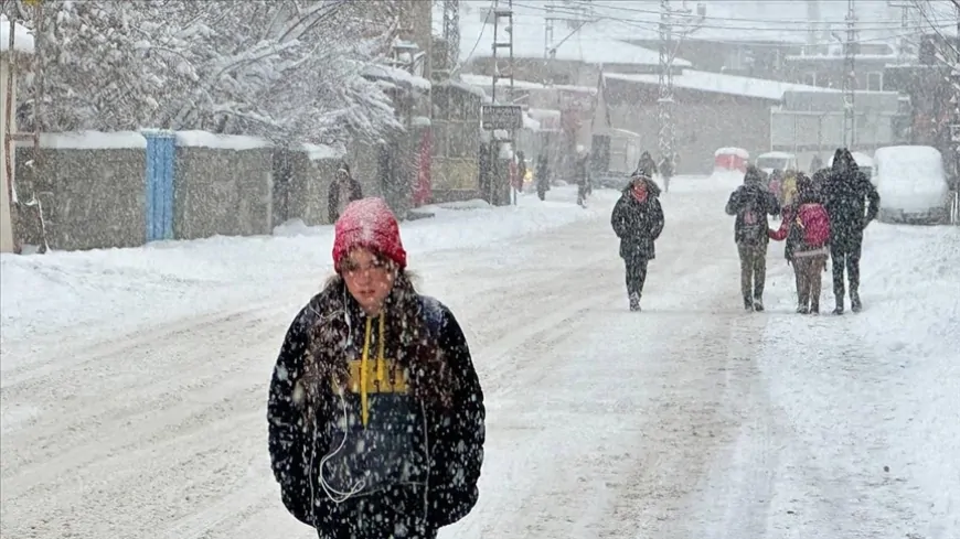 Van'da Kar Yağışı ve Buzlanma Uyarısı: 20 Şubat’a Kadar Dikkat Edilmesi Gerekiyor