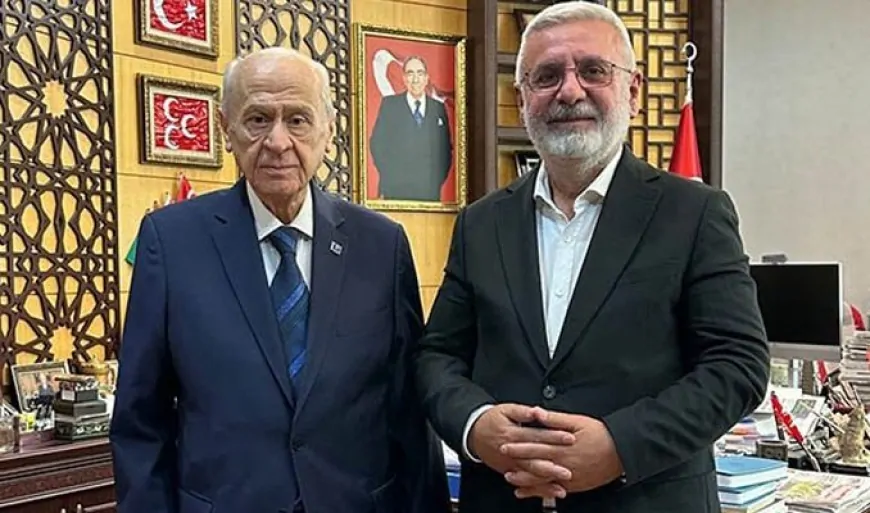 Mehmet Metiner'den Bahçeli'nin Sağlığına Dair Açıklama: 'Sesi Zinde ve Güçlüydü'