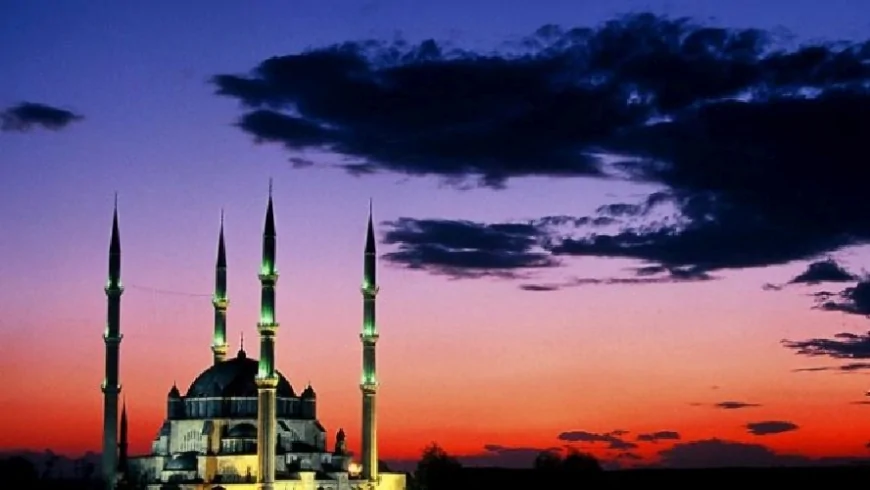 2025 Ramazan Başlangıcı ve Sahur Saatleri Belli Oldu! İlk Oruç Ne Zaman?