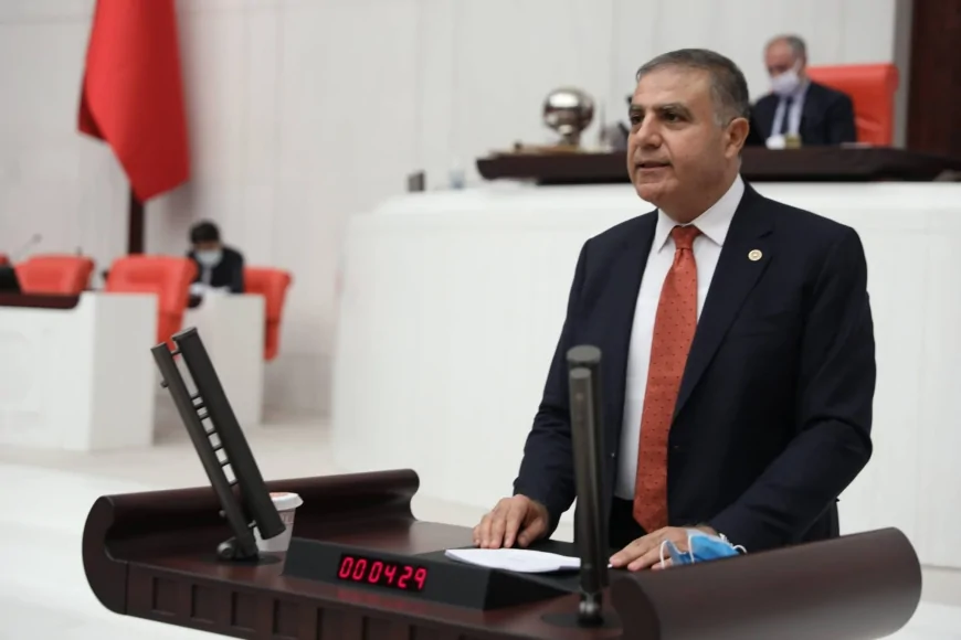 CHP’li Mehmet Güzelmansur: 'Hataylı çiftçi perişan, don felaketi zararları karşılanmalı'