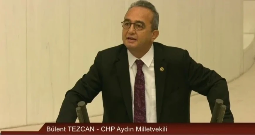 CHP’li Bülent Tezcan: ‘Ucuz et, tavuk, yumurta kuyruğu varken bazı vekiller pahalı transfer kuyruğunda!’