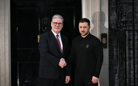 Zelenskiy'e Londra'da Sıcak Karşılama! Beyaz Saray Gerginliği Sonrası Farklı Bir Atmosfer