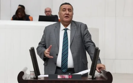 CHP'li Gürer: 'Elektrik, doğalgaz ve internet zamları halkın sırtında ağır yük oldu'