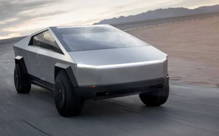 Elon Musk 'Cybertruck suyun üstünde gidebilir' dedi ama gerçek farklı çıktı!